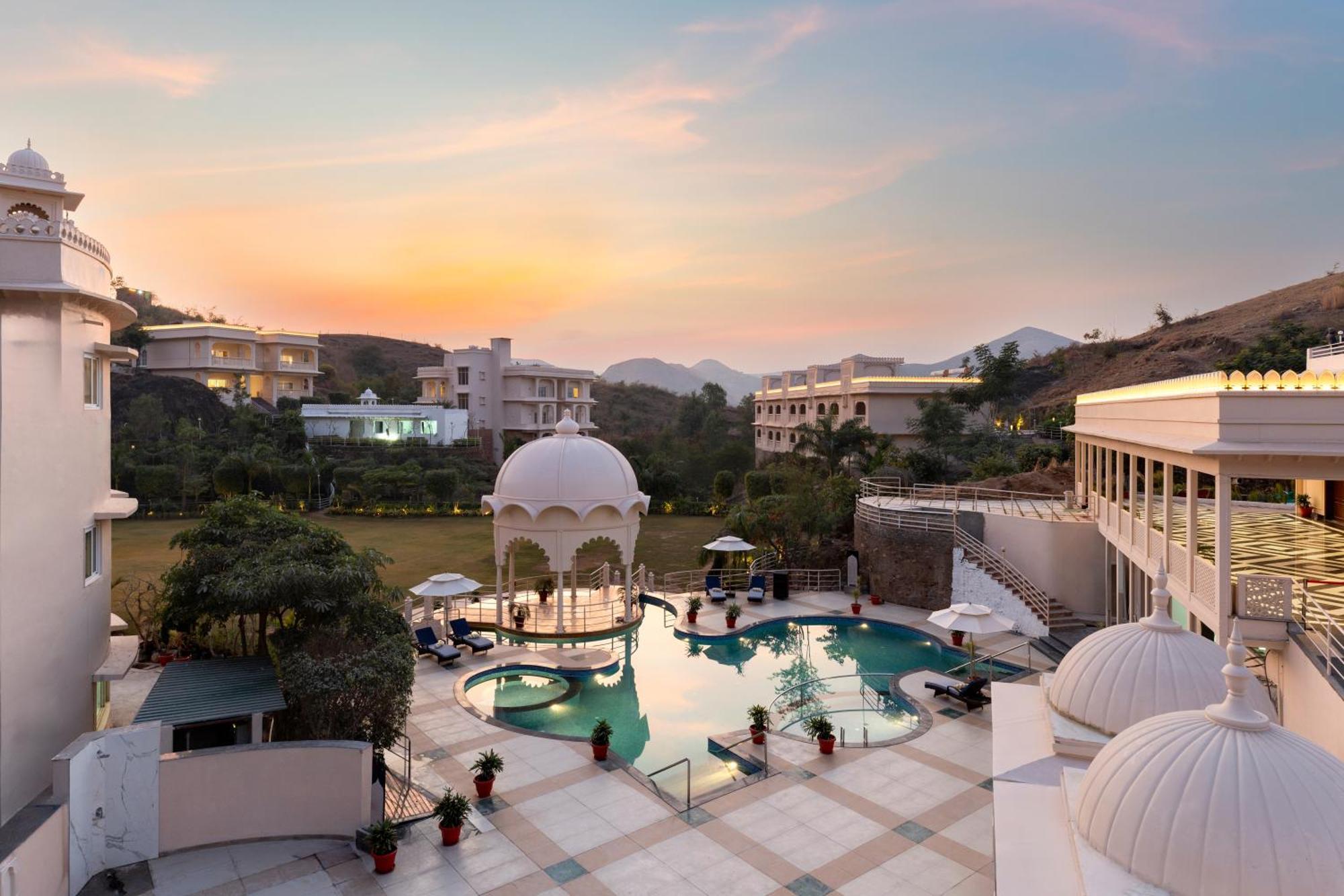 Sayaji Resorts & Spa Udaipur Exterior foto